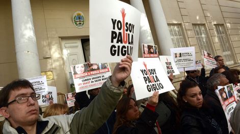 Conmocionante. El brutal hecho generó por entonces una acalorada protesta en la Legislatura para pedir justicia. Foto: Marcos Garcia / Los Andes