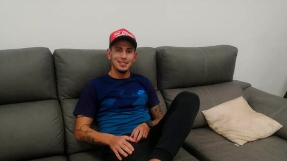 Cada vez que las obligaciones lo permiten, Angileri vuelve a la casa paterna para recargarse de energías. “Se siente mucho estar lejos de la familia”, dice.