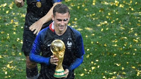 Hace 20 años Griezmann le pedía autógrafos a los campeones del mundo