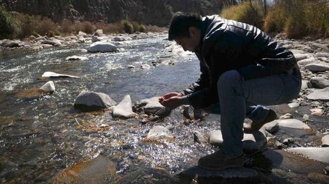 Un libro sobre el agua en Mendoza - Por Brenda Junín