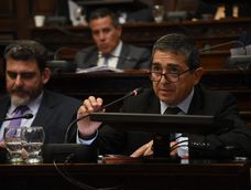 El senador radical Walther Marcolini defendió la ampliación del registro de huellas.