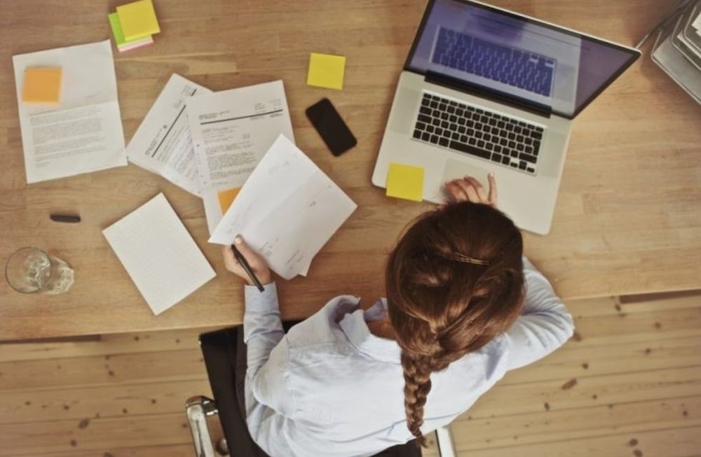 Sostener los estudios superiores mientras se está inserto en el mundo laboral es un desafío enorme