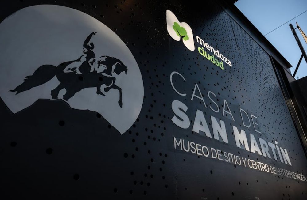 La Ciudad celebra el Día del Padre con la presentación del libro “La Mendocina”