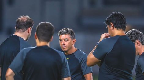 Marcelo dirigió 30 partidos, con un opaco saldo de 14 victorias, tres empates y 13 derrotas en el Al-Ittihad de Arabia Saudita. (@ittihad)