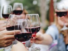 El nuevo Cabernet Franc 2022 refleja la identidad del terroir de Atamisque en Mendoza. El nuevo Cabernet Franc 2022 refleja la identidad del terroir de Atamisque en Mendoza.