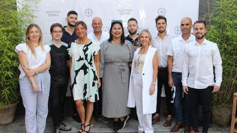 El equipo de trabajo de Nuestra Tierra.