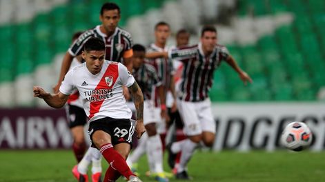 Penal ejecutado por Montiel que signifó el 1-0 para el equipo de Marcelo Gallardo. / Gentileza.