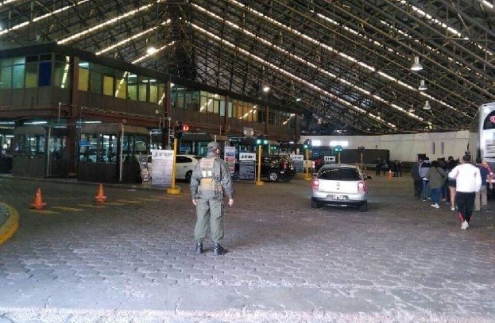 Apenas 17.000 personas cruzaron la Aduana llegando desde Chile el verano pasado.