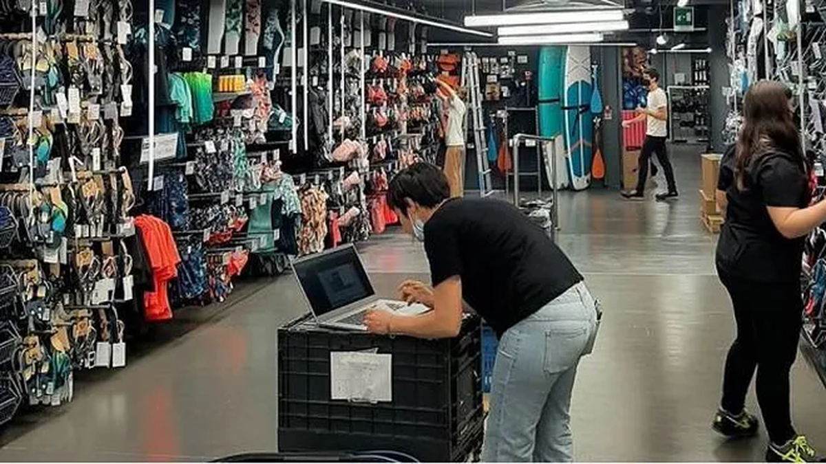 Oportunidad de empleo en Mendoza: reconocida cadena de artículos deportivos busca personal