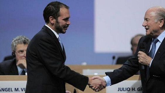 El Príncipe Alí de Jordania dijo que los patrocinadores dejarán FIFA si Blatter sigue