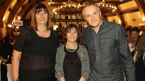 Tarde de bingo por el Hospital Central