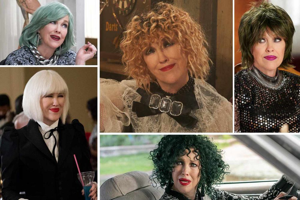 Catherine O'Hara tuvo otro papel icónico en la serie Schitt's Creek donde su personaje de Moira Rose trascendió por sus looks extravagantes y su particular forma de hablar.