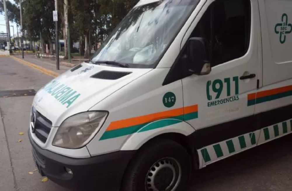 Un motociclista de 65 años murió esta madrugada en el hospital producto de las heridas que sufrió cuando fue embestido por un auto que giró en “u” en MaipúGentileza Imagen Web