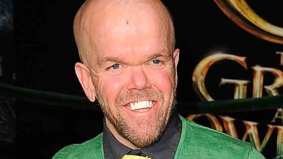 Era conocido entre los fans de la lucha libre como Marioneta, el enano psicópata, ya que era un recurrente en los combates de Impact Wrestling.