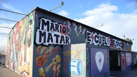 La Escuela de Rock Mario Mátar ofrece talleres de verano para los amantes de la música