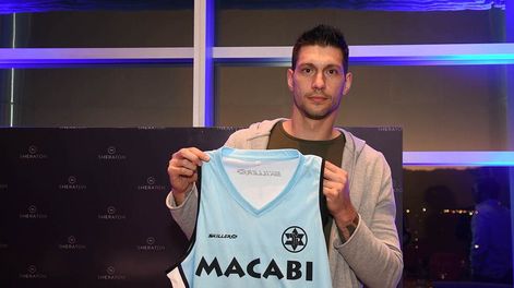 Los Andes | Presentación de Matías Sandes en el equipo del Club Israelita Macabi / José Gutiérrez (Los Andes).
