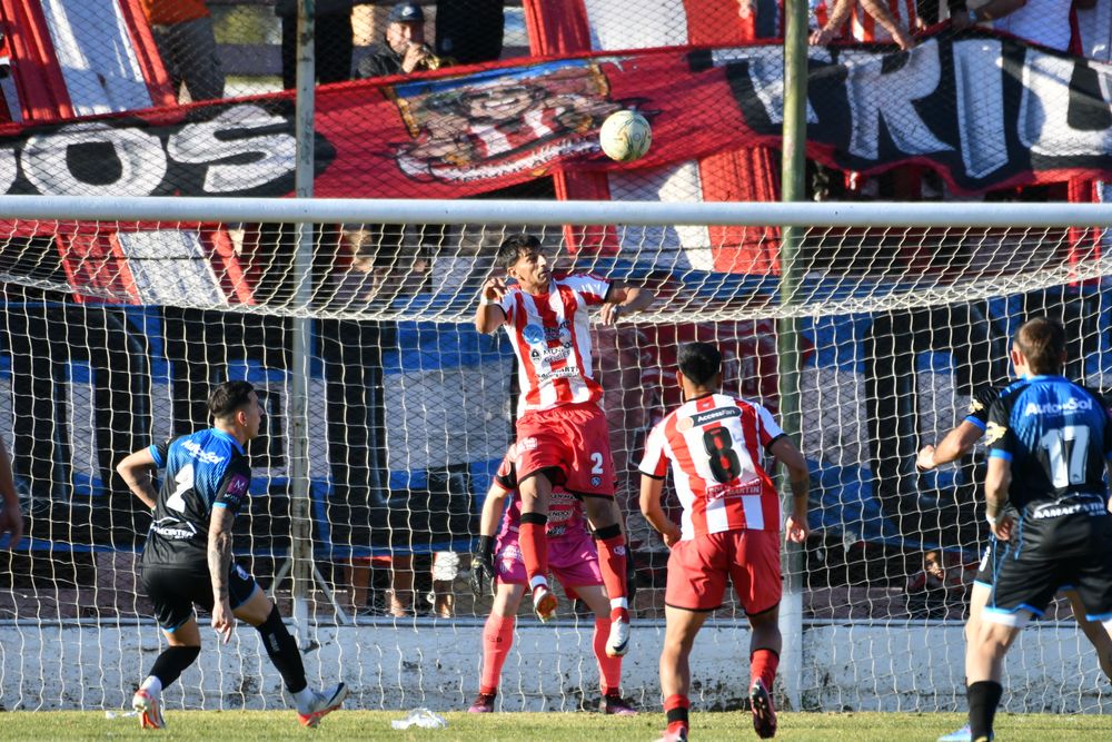 Atlético Club San Martín - Bolivar, por el Federal A