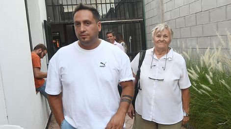 Marcos Quattrini, actualmente del partido La Unión Mendocina. En esta foto de archivo, junto a Rosa Puerto, vicepresidenta, en la última reunión de Cambia Mendoza de la que participaron. Foto: Los Andes