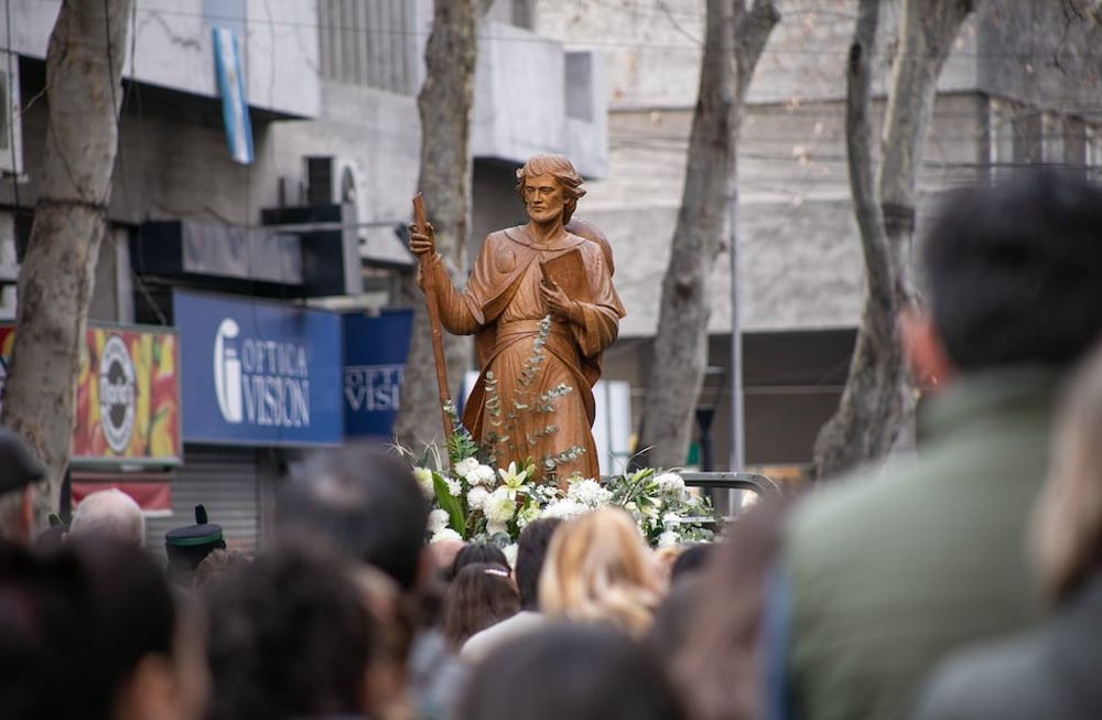 Ulpiano Suarez participó de la celebración del Santo Patrono Santiago