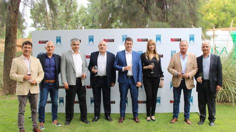 Los Andes | Agustín Rodriguez Varela, Marcelo Marchiori, Raul Pedone, Carlos La Rosa, Leonardo Sampieri, Julieta Nadin, Daniel Estrella y Ángel Vespa.
