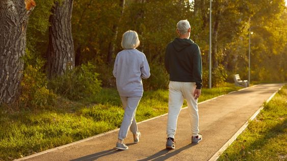 ni bicicleta fija ni caminar: el ejercicio sencillo para el corazon y la circulacion de adultos mayores de 60