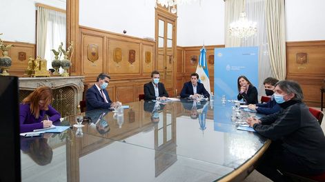 Los Andes | Presentes. Capitanich (Chaco), Massa, De Pedro, Raverta (Anses), Kicillof (Buenos Aires) y Máximo Kirchner. El resto de los mandatarios estuvo vía teleconferencia.