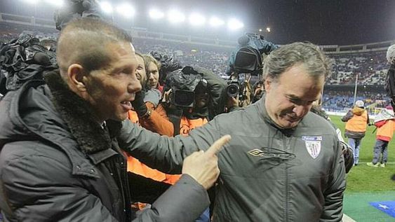Dos argentinos entre los mejores 50 técnicos de todos los tiempos, según France Football 