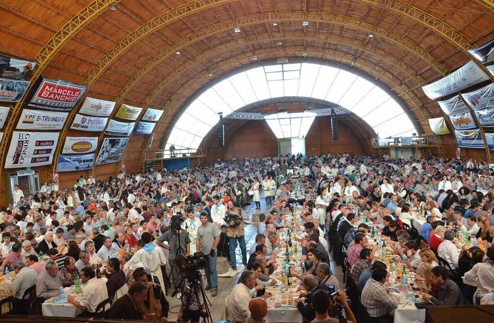 Fiesta de la Ganadería: un comisario herido luego de recibir una feroz golpiza