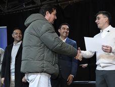 mas de cincuenta vecinos de guaymallen terminaron capacitaciones en oficios