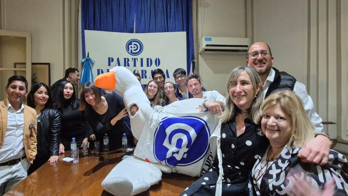 La mendocina Mercedes Llano asumió como presidenta del Partido Demócrata Nacional
