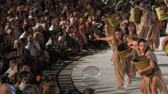 Abrieron el llamado a concurso para realizar la Vendimia 2024.Vendimia 2023 Acto Central en el teatro griego Frank Romero Day. Foto: Ignacio Blanco / Los Andes