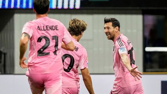 MUNDIAL DE CLUBES. Lionel Messi convirtió de tiro libre para el 2-1 del Inter Miami sobre Porto. Golazo. MUNDIAL DE CLUBES. Lionel Messi convirtió de tiro libre para el 2-1 del Inter Miami sobre Porto. Golazo.