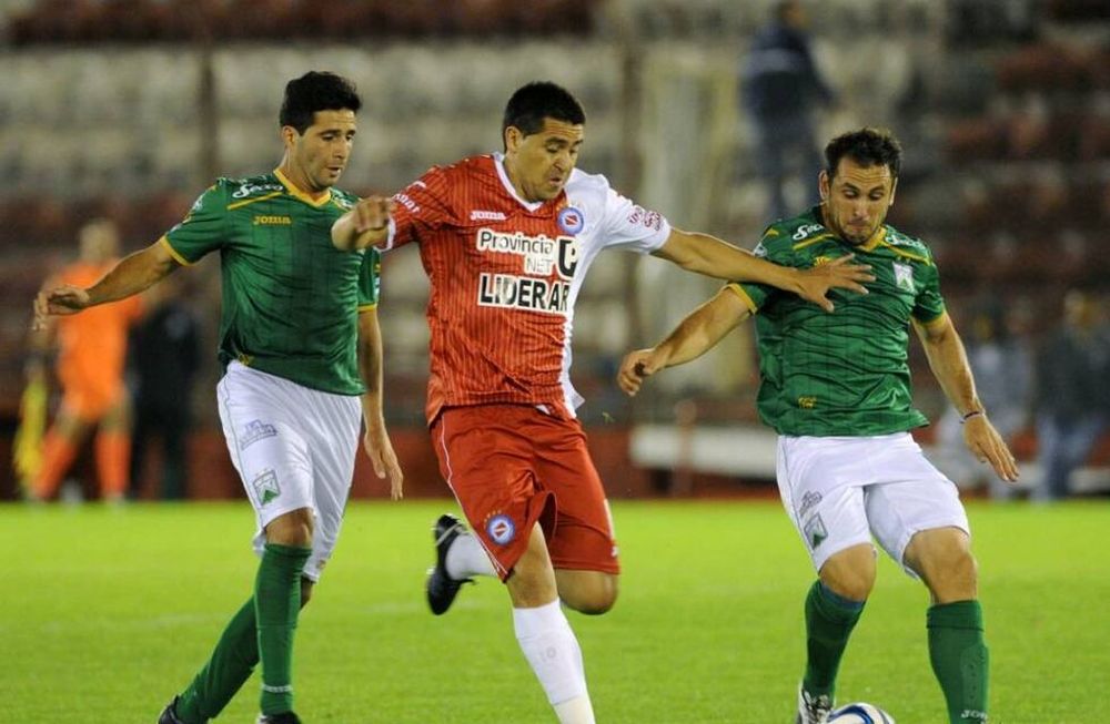 Sarmiento y Crucero llegaron a Primera; Argentinos deberá aguardar