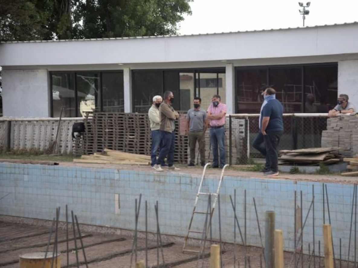 La subsecretaría de Deportes del Gobierno otorgará un subsidio de hasta 1 millón de pesos para que los clubes puedan realizar obras de infraestructura en su predio.