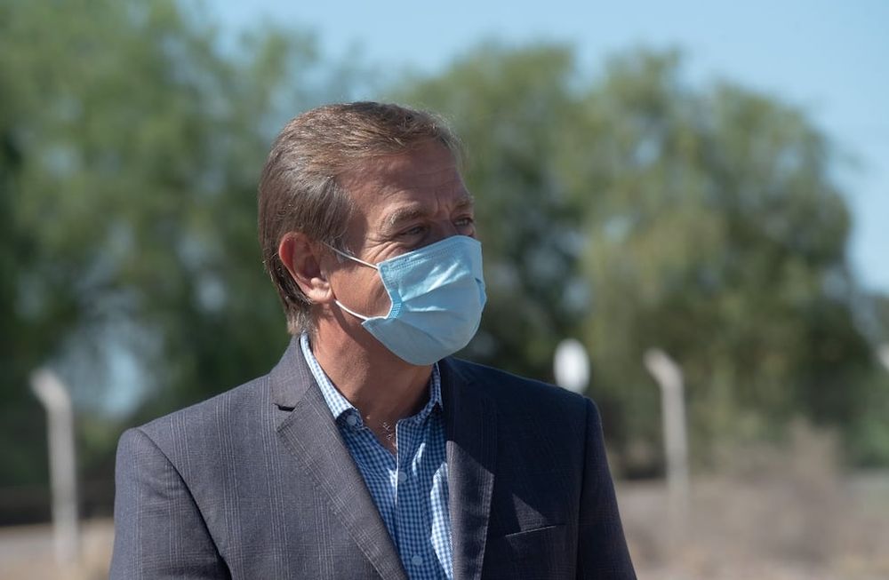 Suárez: “Estamos bajando los casos de coronavirus día a día”