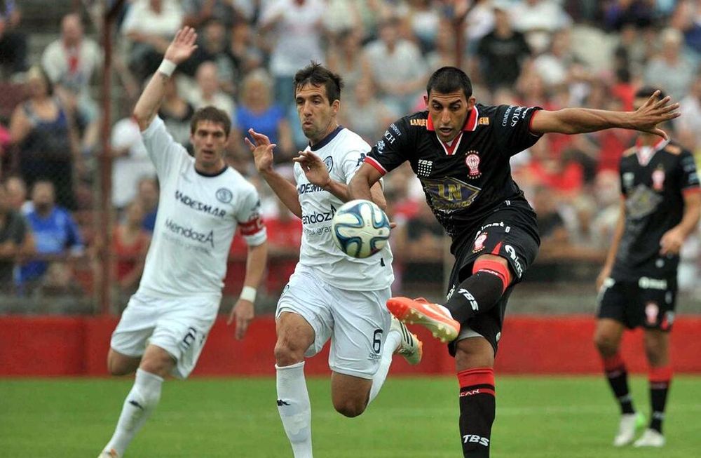 Huracán trituró a una Lepra desangelada