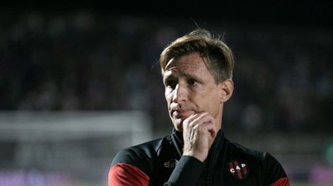 Facundo Sava, entrenador de Patronato.