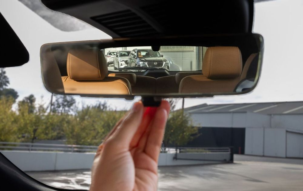 Este interruptor dentro del auto es uno de los más útiles para la seguridad al volante.
