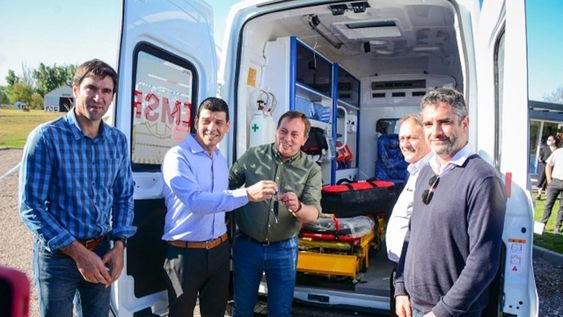 El Intendente Martín Aveiro suma una ambulancia de alta complejidad al sistema sanitario