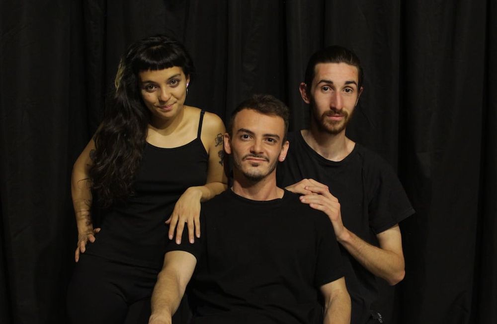 El elenco Cazi- miro teatro estrena su segunda obra.