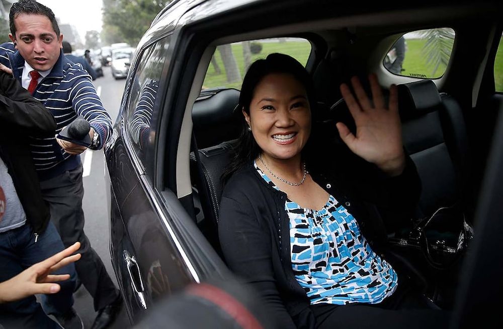 Pedro Castillo, ganó la primera vuelta de las elecciones y deberá enfrentar en la segunda y definitiva a Keiko Fujimori, la hija del dictador.