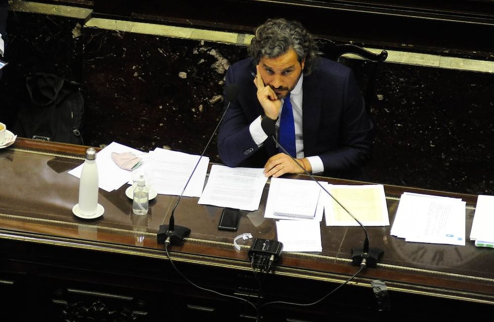 Cafiero, a los jóvenes: “No se vayan del país que la Argentina está empezando a dar vuelta la página”