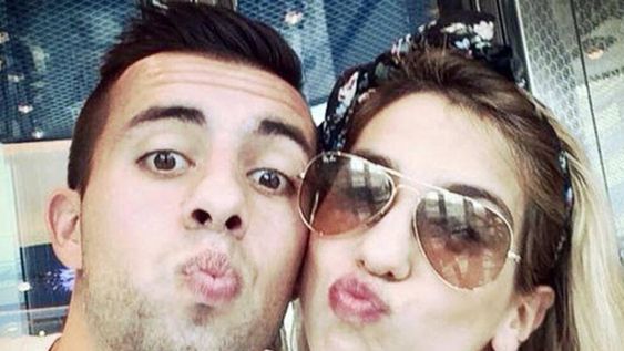 A Wanda Nara le regalaron un Rolls y a Cinthia Fernández una...