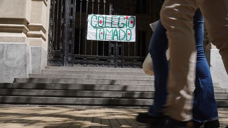 Colegio Nacional de Buenos Aires tomado por estudiantes
