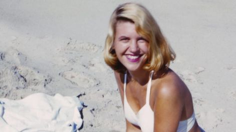 Los Andes | La escritora Sylvia Plath es una poeta y narradora formidable. Su vida estuvo signada por tremendos padecimientos existenciales.