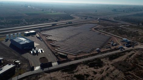 El Pasip, en Palmira, cuenta con 4.000 paneles solares con una potencia instalada de 1,15 mega watts. Foto: Prensa Gobierno
