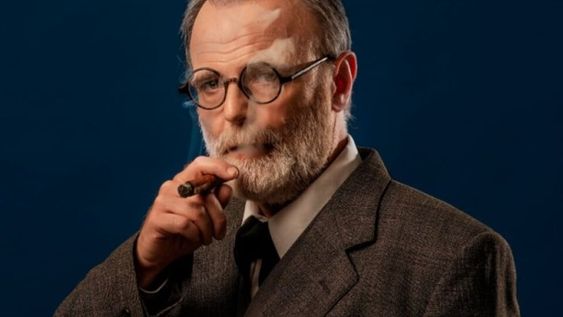 Llega “La última sesión de Freud” para despedir junio en el Teatro Mendoza