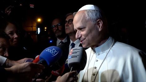El Papa León XIV dijo que el plan de paz de Trump para Medio Oriente es realista y pidió a Hamas que lo acepte.