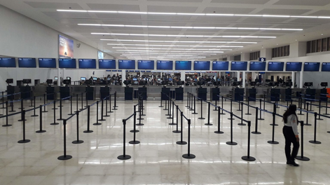 Una pareja argentina relató la odisea que paso en el aeropuerto de Cancún.&nbsp;