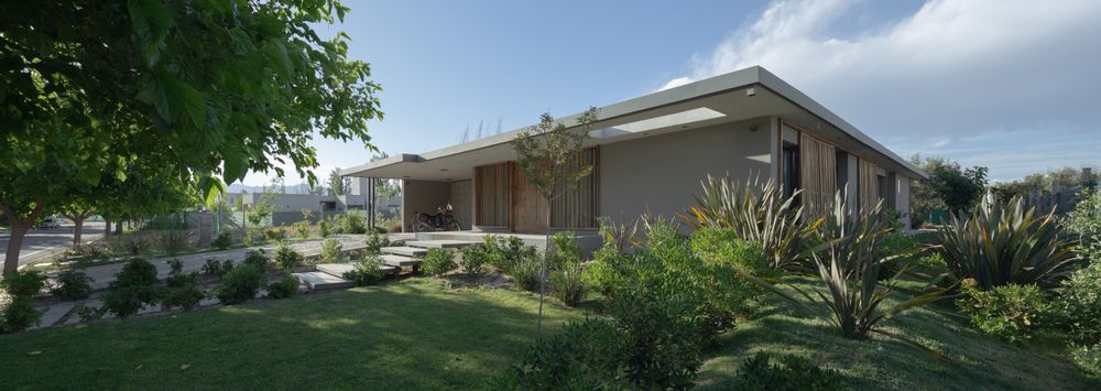 CASA DEL PATIO 1A